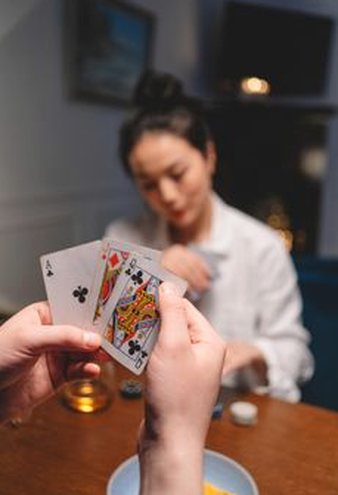 ba cây di động Hi88